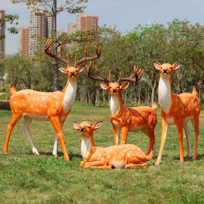 Customized Large Life Size Fiberglass Garden Sculpture Sika Deer Sculpture Animal Decorative Glass Sculpture