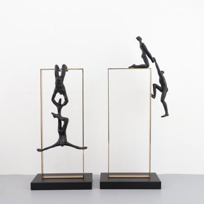 Wholesale Iron Sport Man Crafts Metal Tabletop Figurine Climb Statues Acrobatic Circus Art Home Decor 